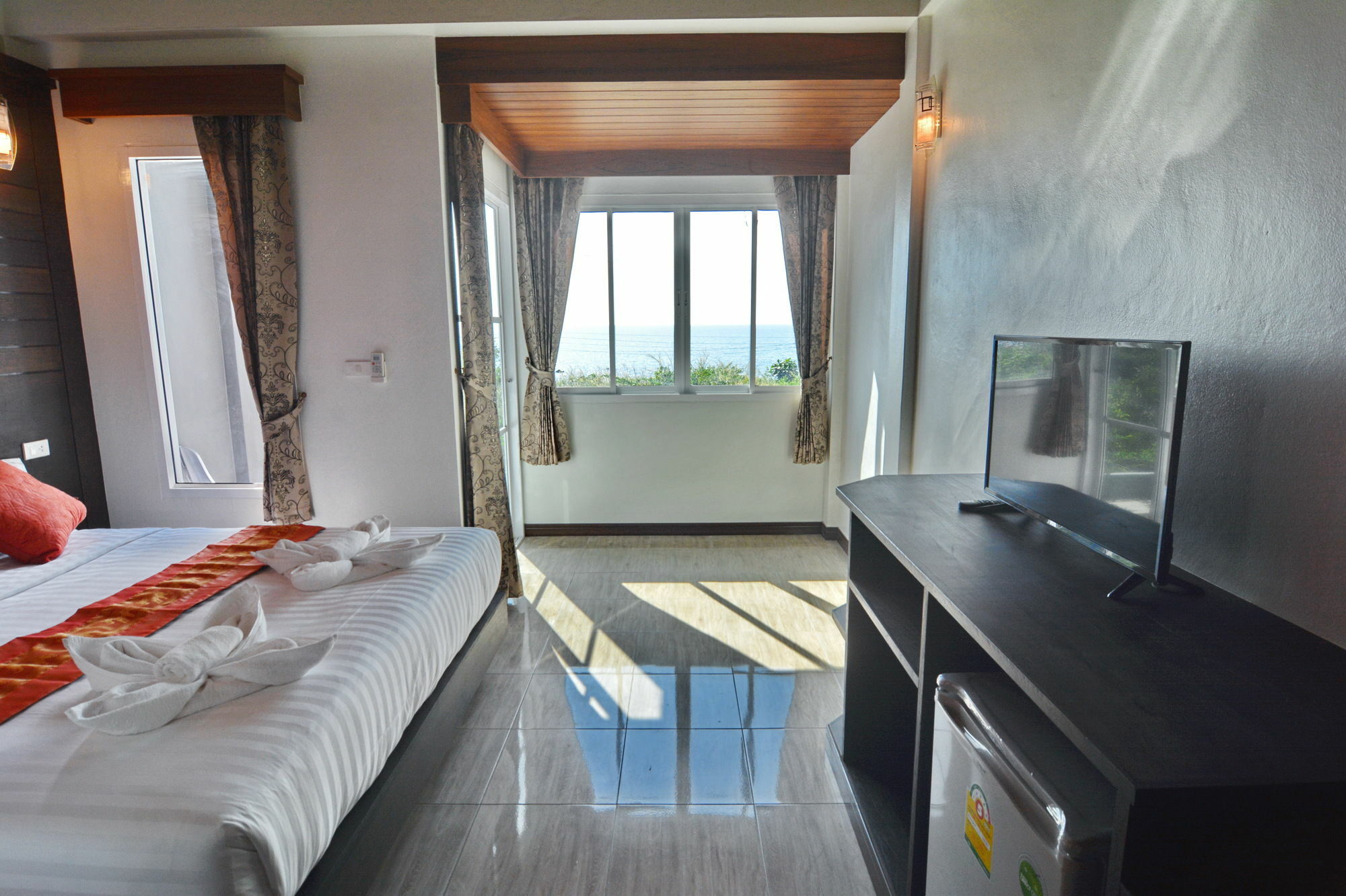 The Sea @ Lanta Hotel Koh Lanta Exterior photo